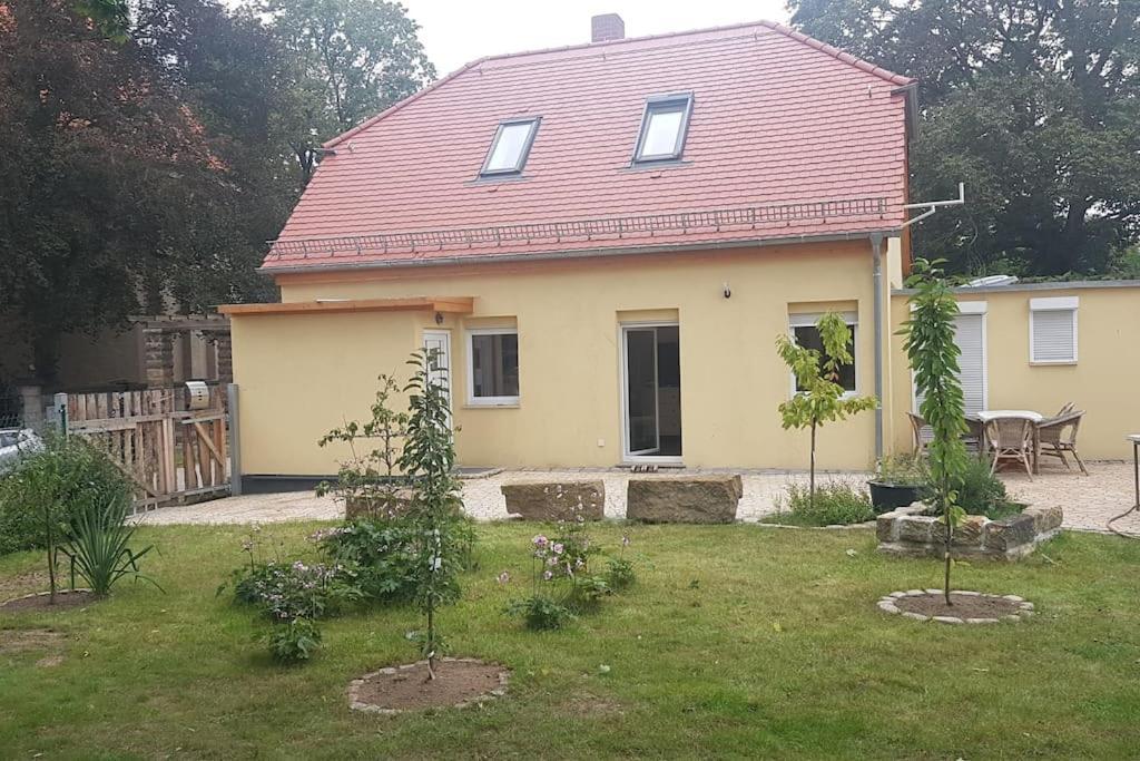 Ehemaliges Torhaus Am Rande Der Dresdner Neustadt Dresde Exterior foto